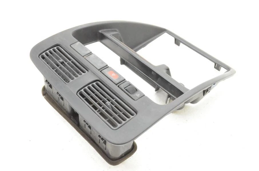 1996 Nissan Pickup Center Dash Vent Ac Control Surround Trim Bezel - Image 4 of 4