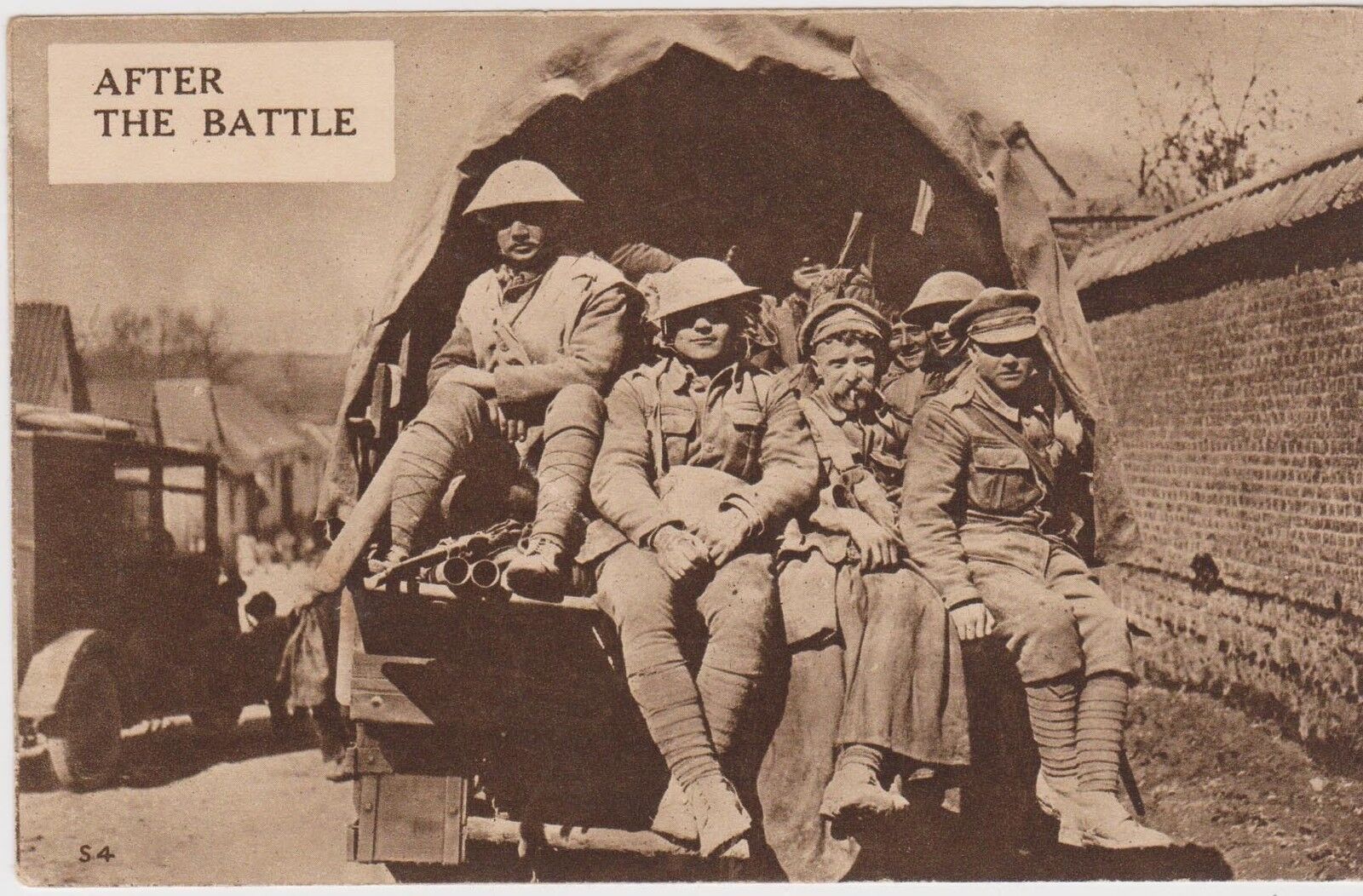 (Y4) 1914 WWI photo type postcard unused