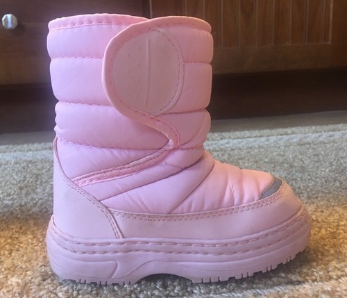 LOVELY GIRL WINTER BOOTS TODDLER SIZE 10 ~ HOOK AND LOOP FASTENERS ~ PINK - Picture 4 of 11
