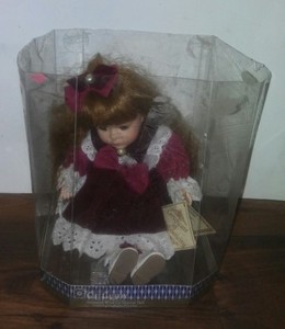 animated wind up musical doll