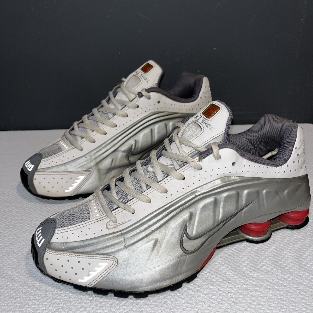 Nike Shox R4 White Comet Red Silver 104265-126 2014 Size 9