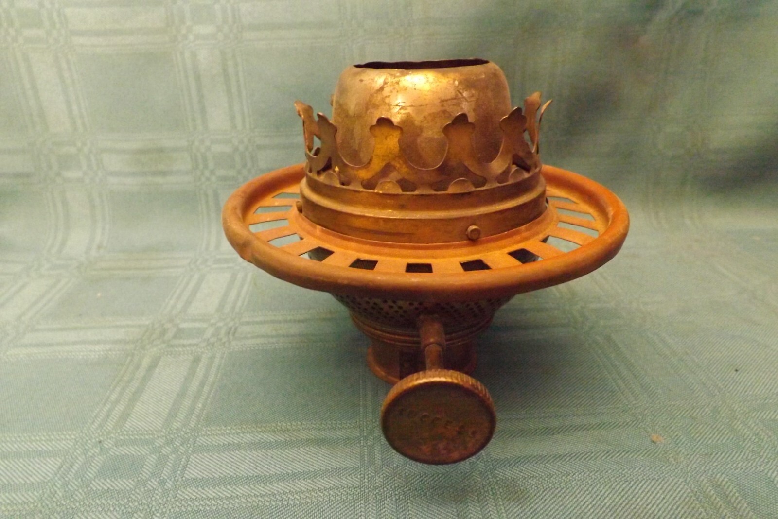 Antique GWTW Success Oil Lamp Burner ( LP62)-image