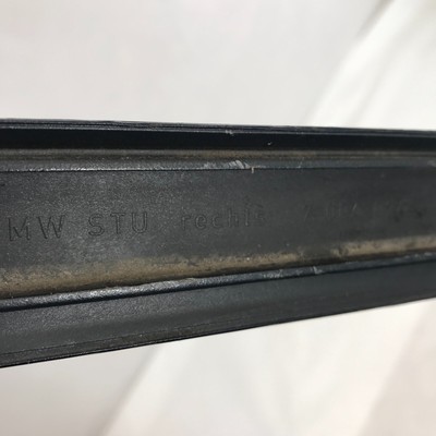 BMW E39 Kickstrip Bumper Moulding Door Front Right Titanium Silver  