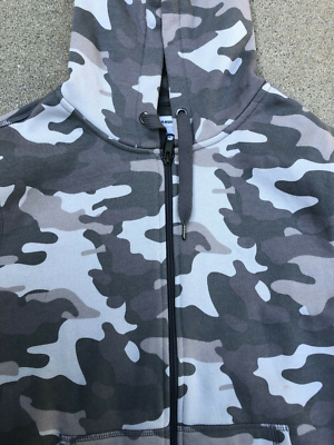 AMAZON ESSENTIALS Camo Hoodie Full Zip Jacket Men's SMALL Brown