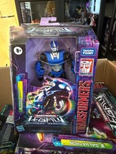 Transformers Legacy Prime Universe Arcee - NEW SEALED