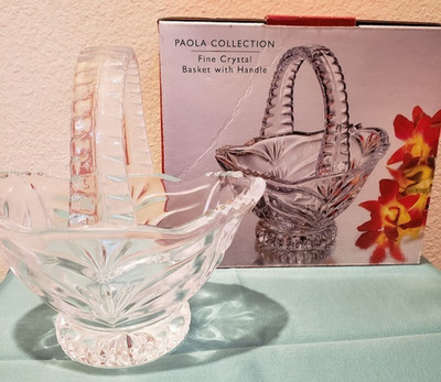 Crystal Basket w Handle, Bridal, NEW in box, Studio Crystal Paola, OLD STOCK