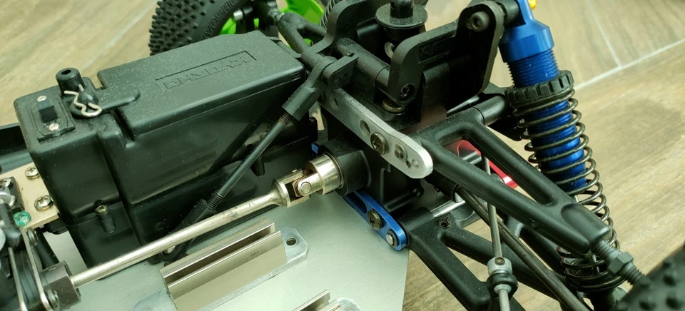 Kyosho Inferno 1/8 Rc Buggy. Vintage - Image 4 of 4