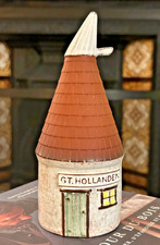 Frank Berry Pottery Kent GT. HOLLANDEN oast house model, signed c.1980