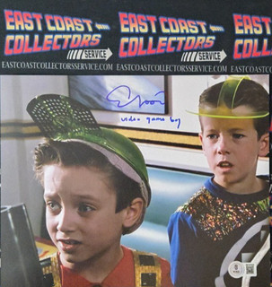 ELIJAH WOOD Autographed BACK TO THE FUTURE 2 Photo BECKETT HOLO Authentic Signed