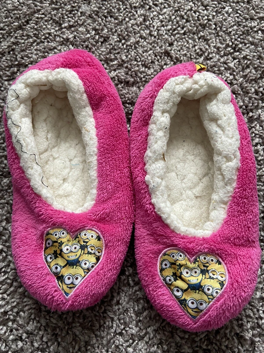 Minion slippers primark sale