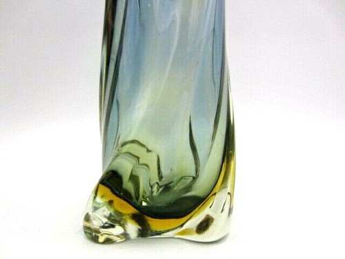 Czech sommerso ribbed & twisted art glass leaf vase blues in amber - Picture 7 of 11
