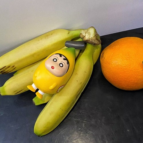 Crayon Shin-chan Cosplay Banana Figure Toy Anime Collection Doll PVC Model Boxed - Picture 11 of 19