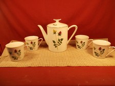 Winterling Bavaria China Yellow  Red Rose Bud w/ Gold Trim Design Tea Set