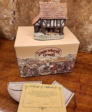 David Winter Little Market 1980 England John Hine LTD COA Original Box