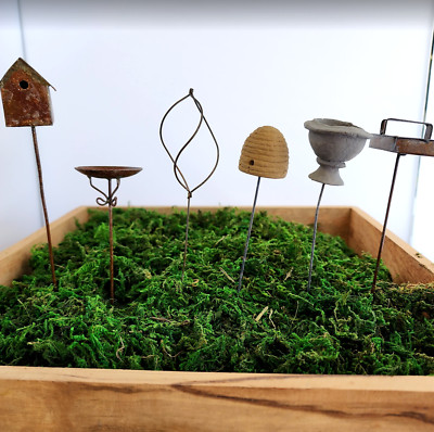MINIATURE DOLLHOUISE / FAIRY GARDEN ACCESSORIES ~ MINI BIRD HOUSE & ACCESSORIES