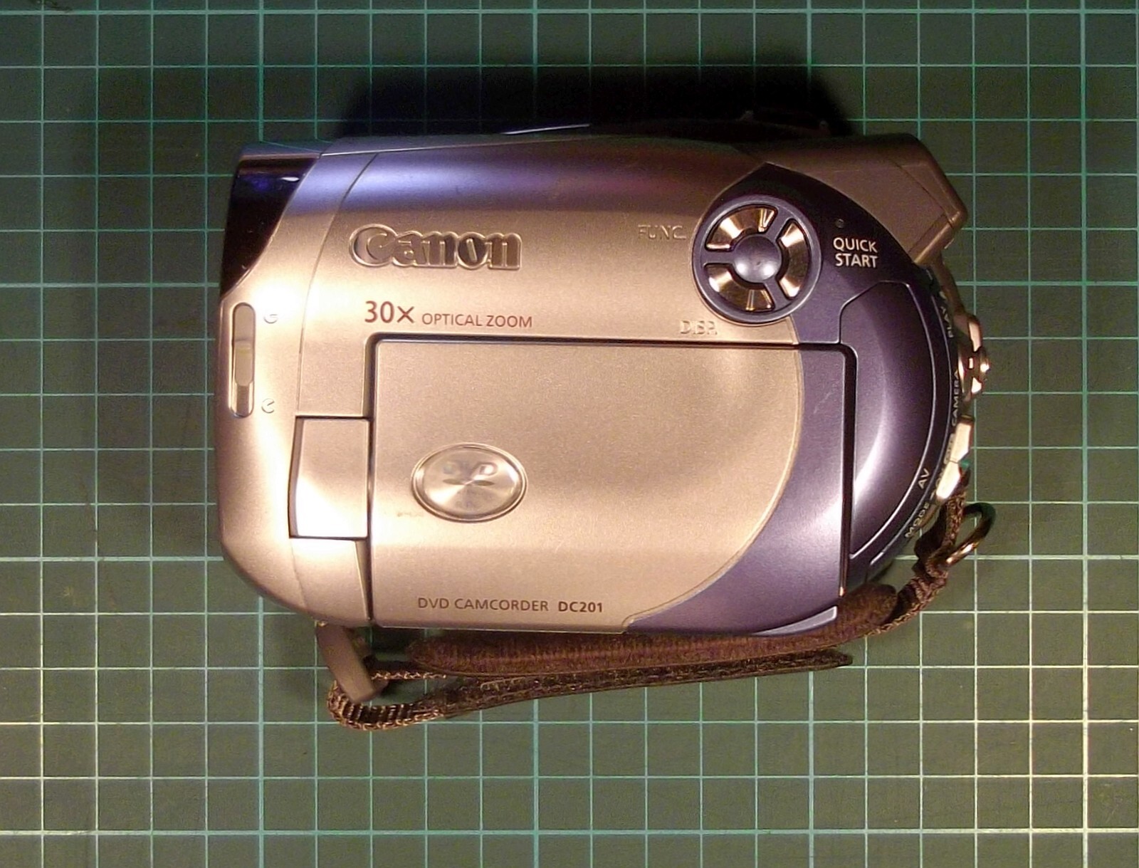 Canon DC201 mini DVD camcorder, excellent working order, see