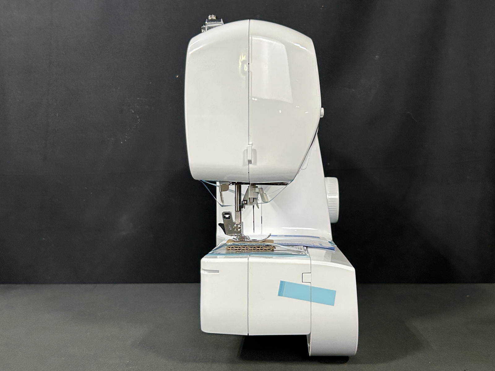 Brother SM3701 Sewing Machine 37 Built In Stitches Floral Pattern New