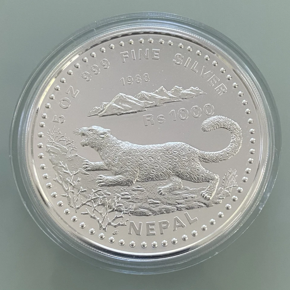 NEPAL Rs 1000 SNOW LEOPARD 5oz 65mm Proof Silver Coin Km#1036 RARE w/BOX COA UNC - Image 4 of 4