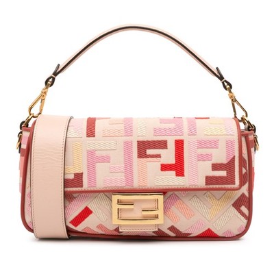 FENDI 　ピンク　ナノバゲット Fendi Pink Nappa Matisse FF Embossed Nano Baguette Charm – Modaselle