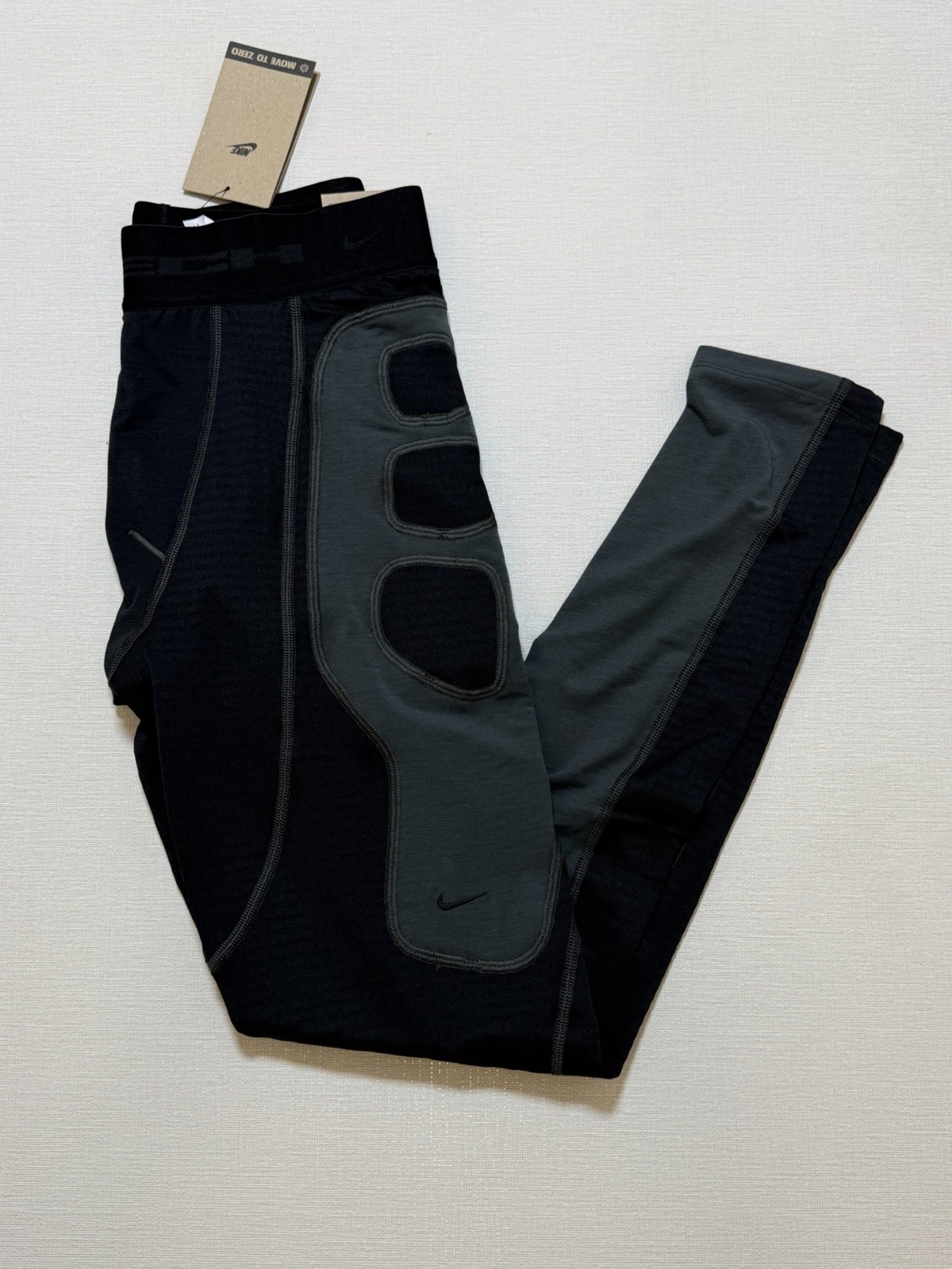 Nike Tech Therma-Fit Base Layer Compression Tights Mens Size XS NWT HV1379-010