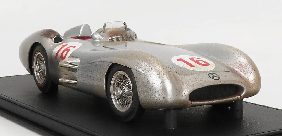 MODELLINO AUTO STATICO GP REPLICAS MERCEDES F1 W196R FANGIO 1954 SCALA 1/18 - Immagine 4 di 4