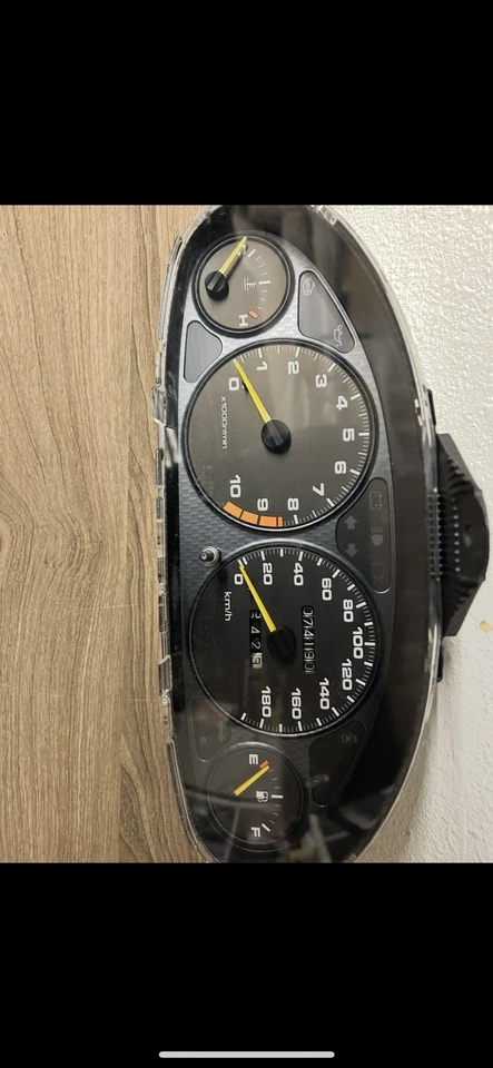 本田 Integra R 型 DC2 速度计集群转速计 — 第 2/2 张图片