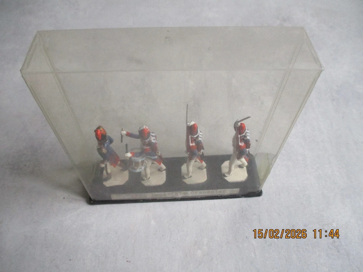 Figurine Soldat Grenadier à Pied De La Garde 1807-1815 - Étain Peint 1:32 - Atlas