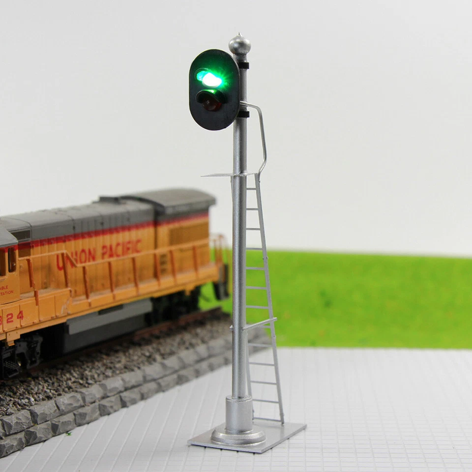2pcs O Scale 1:43 Model Railway Signals Green Red Block Signal with Ladder - Image 4 of 4