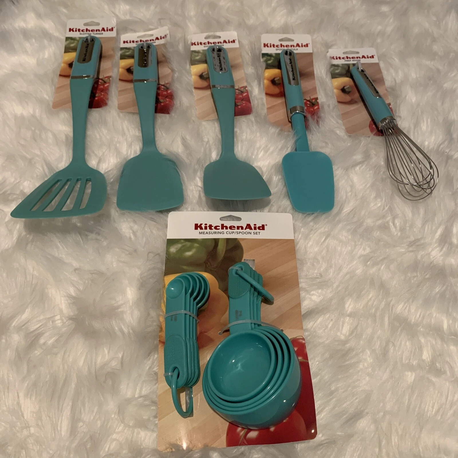 KitchenAid Aqua Sky Utensils and Measuring Cups/Spoons- 14 Total Pieces
Opens in a new window or tab