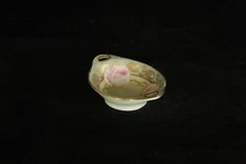 VINTAGE RS GERMANY PRUSSIA PORCELAIN OPEN SALT CELLAR DIP NUT DISH PINK ROSES