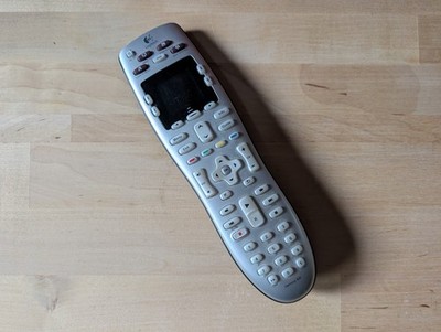 Original Fernbedienung Logitech Harmony 600