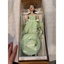 MEL ODOM GENE MARSHALL On the Avenue Mint Dress Shoes Gloves Jewelry Stand