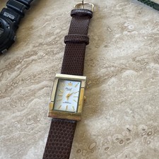 Acuet Women’s Watch