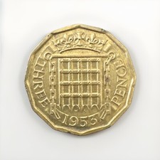 Great Britain 1953 - 3 Pence - Queen Elizabeth II 1st Portrait; With 'BRITT:OMN'