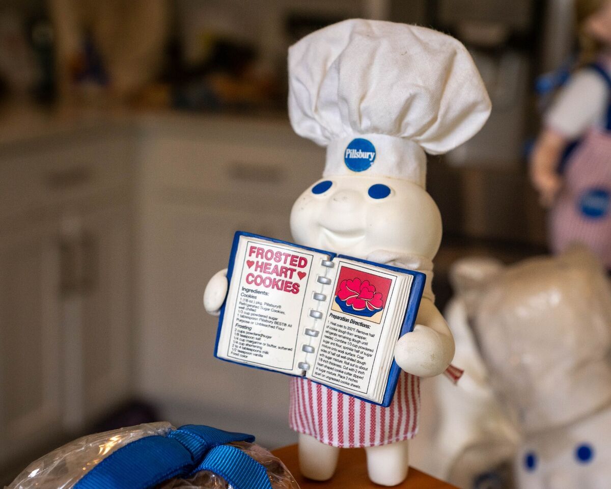 VINTAGE Pillsbury Doughboy Multiple sets, Kitchen, Bathroom VINTAGE Pillsbury Doughboy Multiple sets, Kitchen, Bathroom