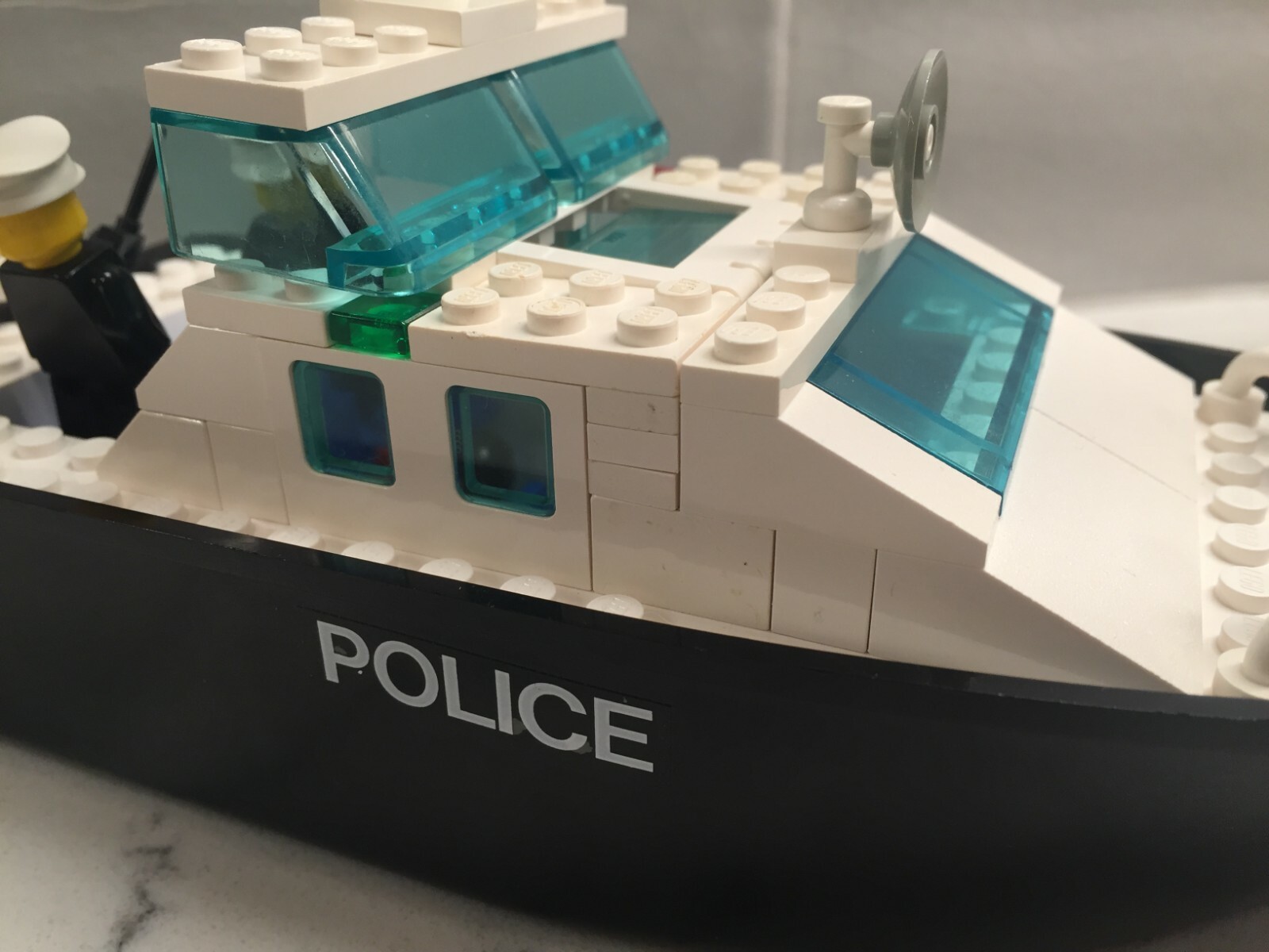 lego police boat 4010