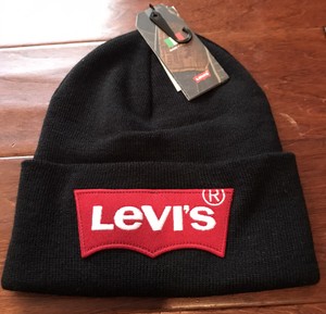 levi's skull caps