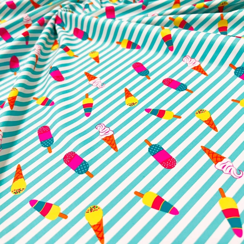 Traje de baño elástico de tela de spandex helado y rayas azules y blancas por yarda Foto 2 de 4