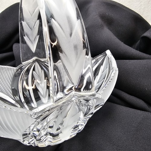 Vintage Lead Crystal Bride's Basket Candy Dish Cut Glass Etched Handle W.Germany - Picture 4 of 22