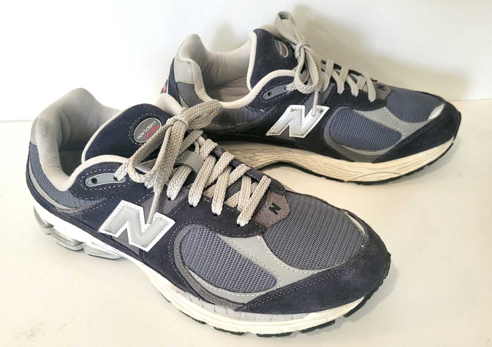 New Balance 2002R Eclipse Raincloud Sneakers M200… - image 3