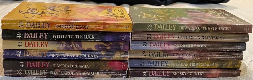 PARTIAL SERIES - The Americana Series by Janet Dailey (12 Book Lot) Set LOT B Foto 2 de 2