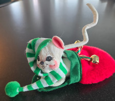 Vintage 2002 Annalee Christmas Holiday Mouse With Stocking Cap in a Slipper