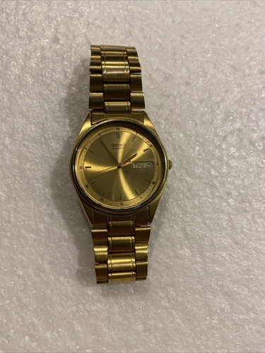 SEIKO 7N43-7A50 Vintage Men's Watch Day-Date Needs Battery