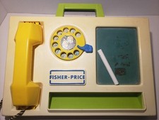 Vintage FISHER PRICE 1978 Phone Message Center Telephone Chalkboard Ring Handle