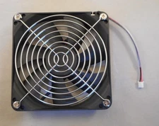 Yate Loon D12SH-12 120mm DC Case Fan with Chrome Fan Guard