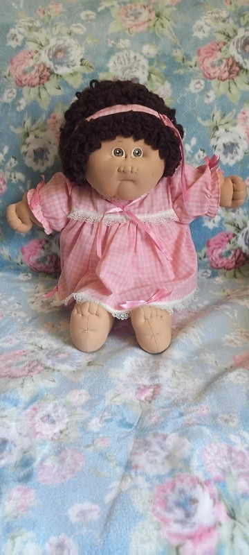 Vintage Generic? Cabbage Patch Little People Stuffed Plush Doll Curly Brown Eyes
