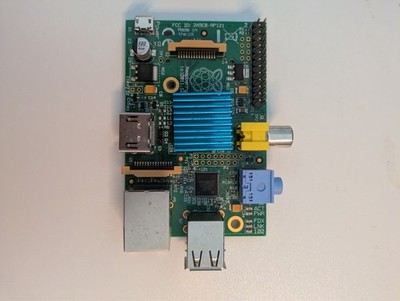 Raspberry Pi Modell B 2011.12