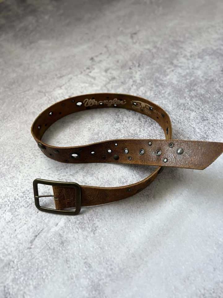 Vintage Wrangler Cuero Marrón Ojal Cinturón Tachonado Vaquero Envejecido - Imagen 2 de 4