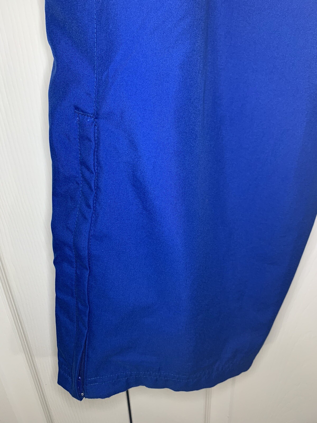 Picture 4 of 6