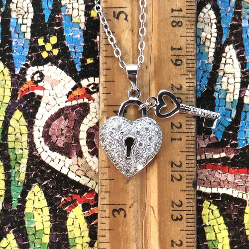 925 Sterling Silber Halskette mit klaren Zirkonia CZ Herz und Schlüssel Anhänger - Bild 6 von 11